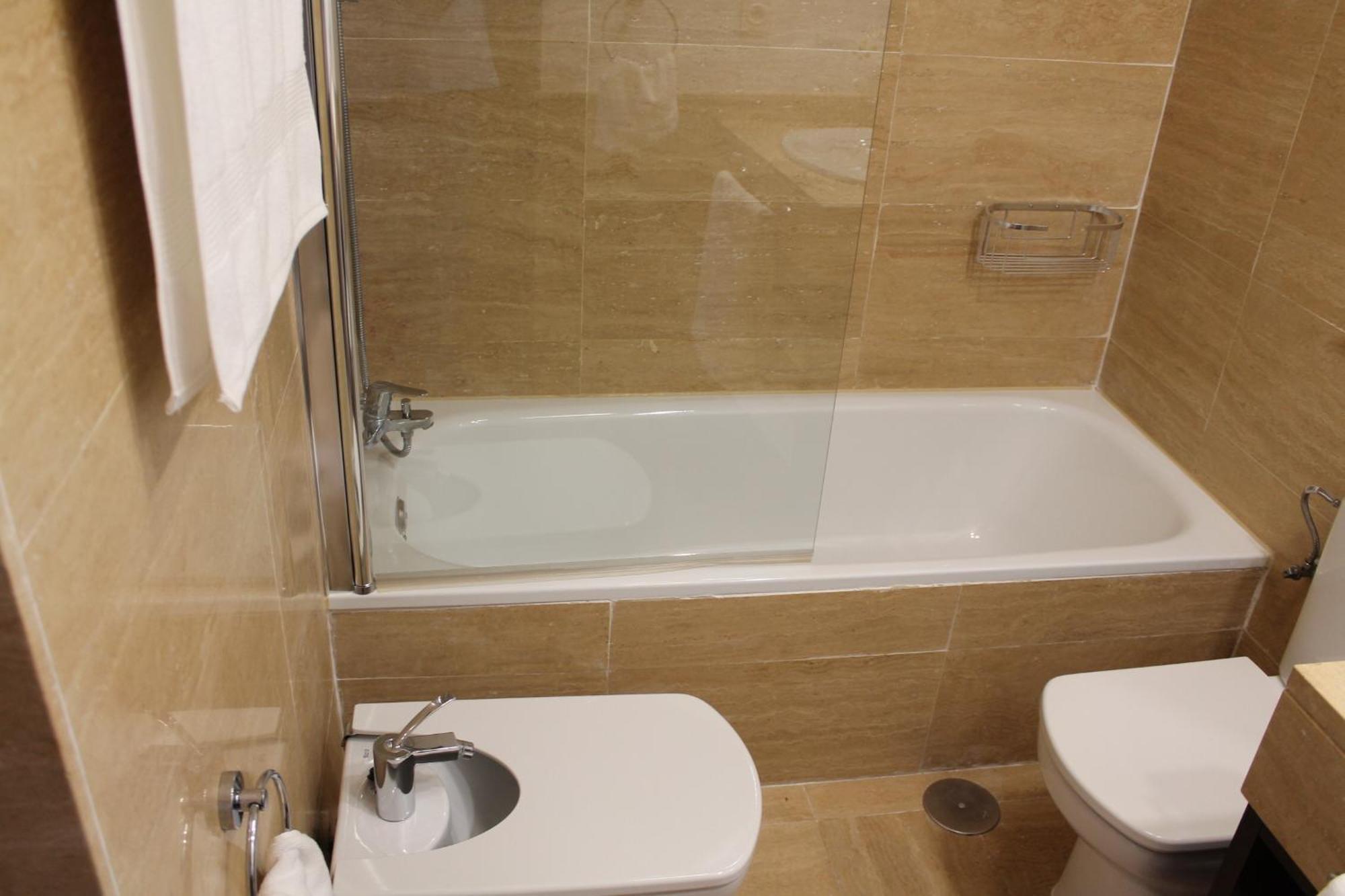 Paseo Maritimo Appartement Málaga Buitenkant foto